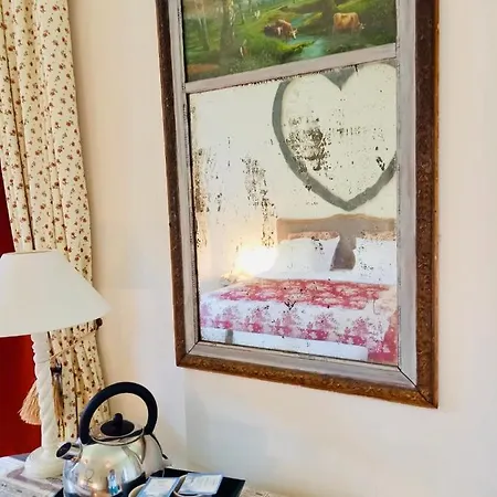 Bed & Breakfast La Tour D'heloise - 10' De Bruxelles *