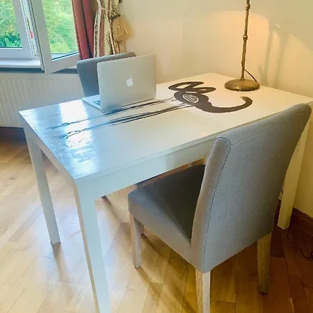 La Tour D'heloise - 10' De Bruxelles Nocleg ze śniadaniem 3*