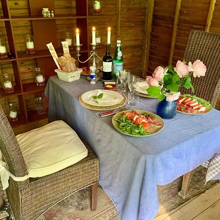 Bed & Breakfast La Tour D'heloise - 10' De Bruxelles *
