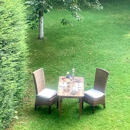 La Tour D'heloise - 10' De Bruxelles