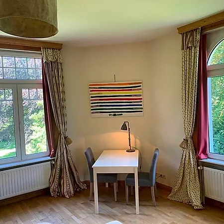 B&B La Tour D'heloise - 10' De Bruxelles 라훌페